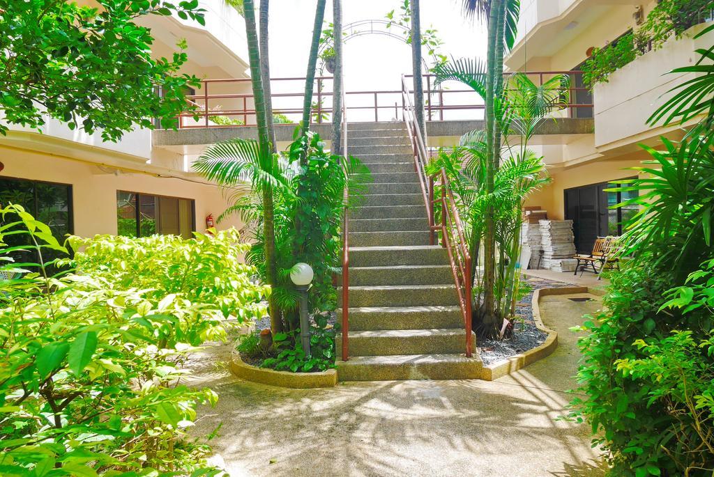 Swiss Palm Resort