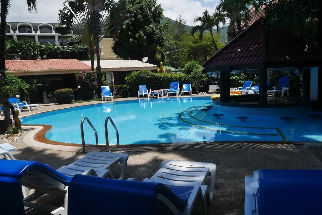 Swiss Palm Resort 2*