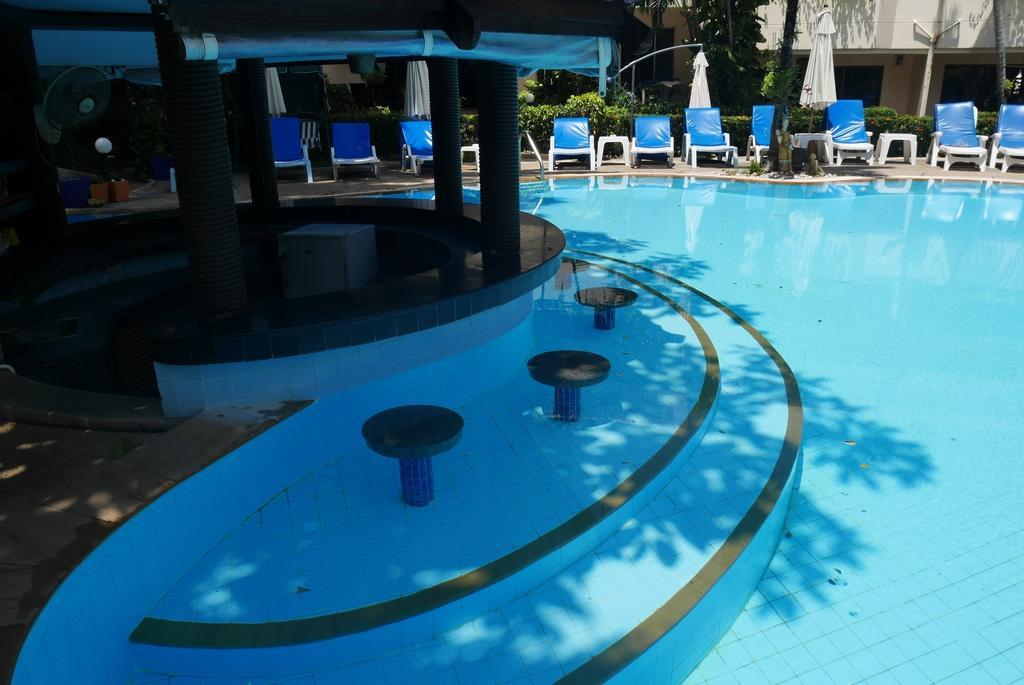Semesteranläggning (resort) Swiss Palm 2*
